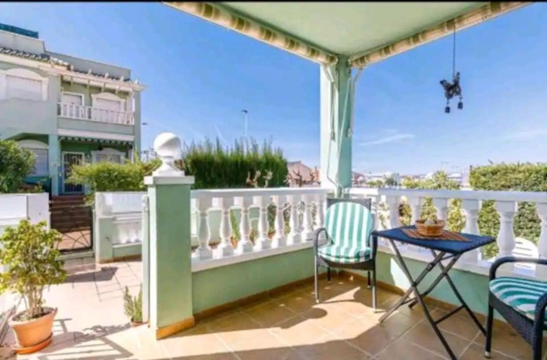 Bungalow Adaptado, Terraza Muy Grande Y Soleada. Гран-Алакант Экстерьер фото